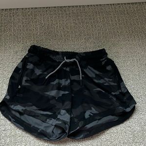 Athleta girl, camo short